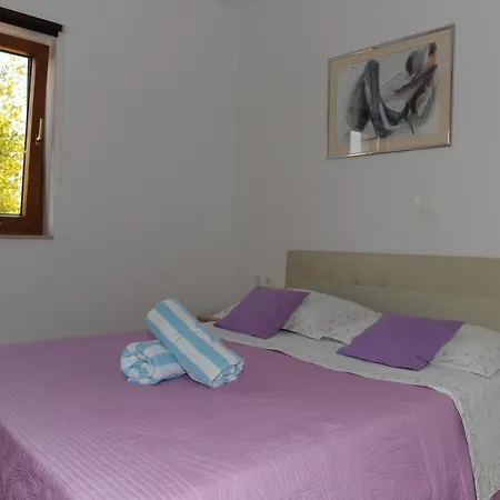 With A Parking Space - 14666 Apartamento Split